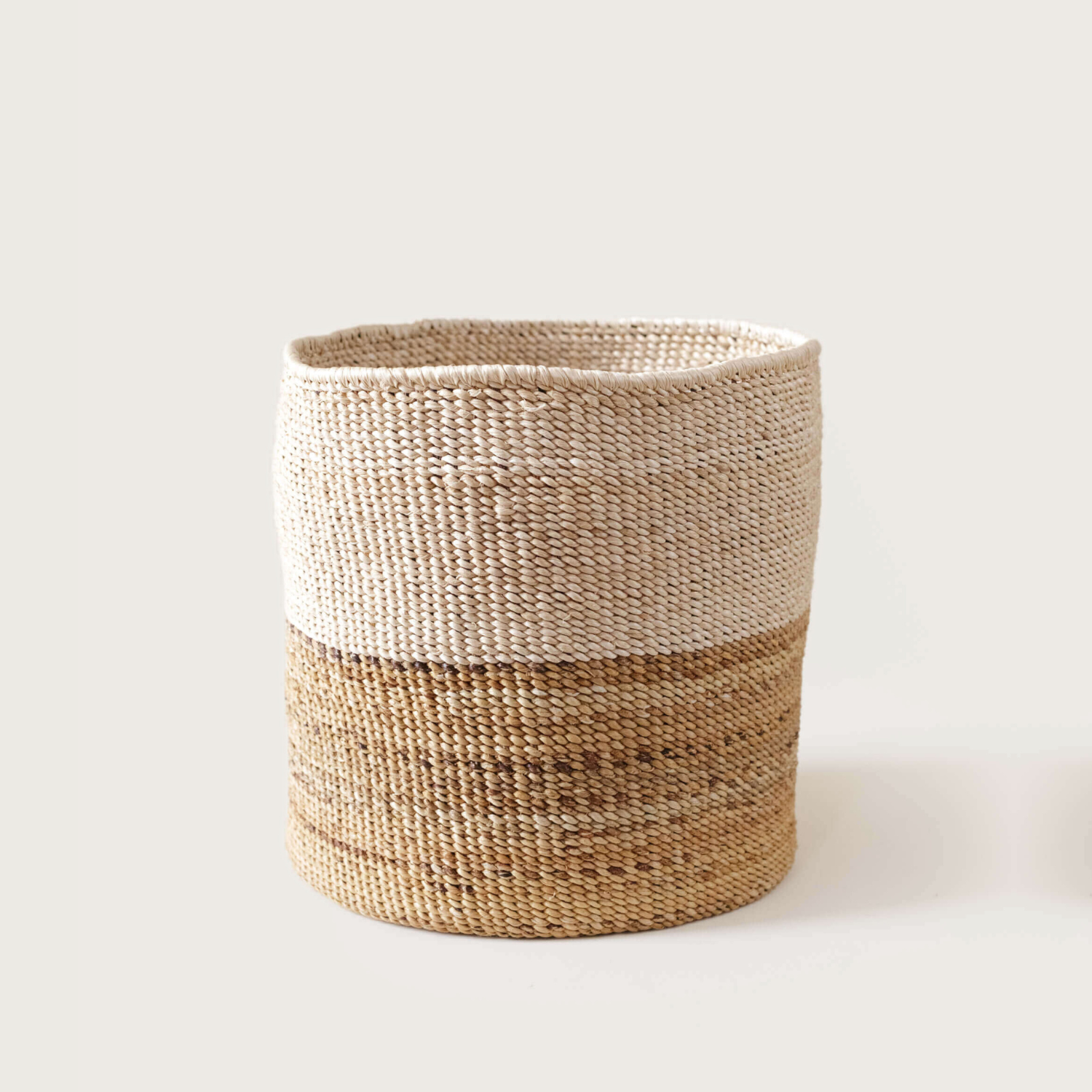 Two-Tone Banana Leaf Planter