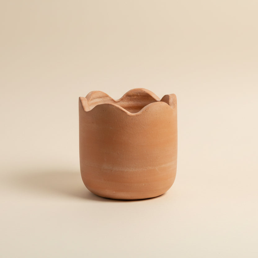 Small Wavy Planter