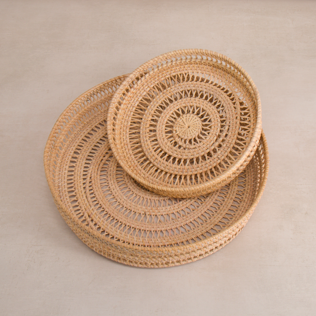 Large Round Woven Tray